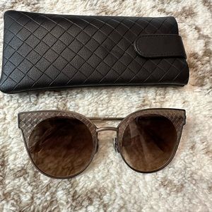 Bottega veneta (authentic)